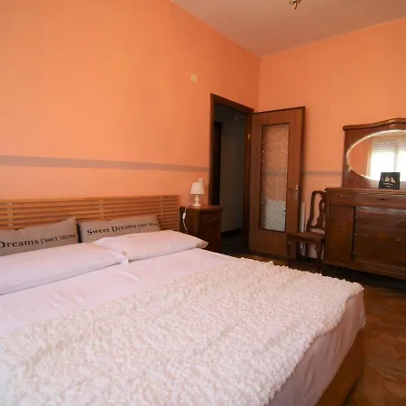 Locazione Turistica Giancarlo *